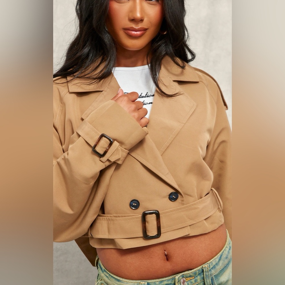 PrettyLittleThing Camel Cropped Jacket - Picture 3 of 4